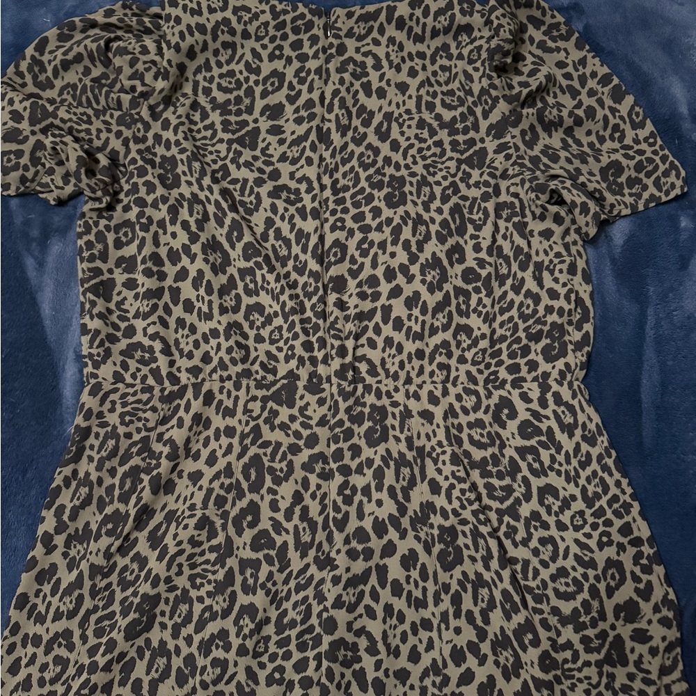 Express Large Green Black Chic Leopard Print Midi… - image 5